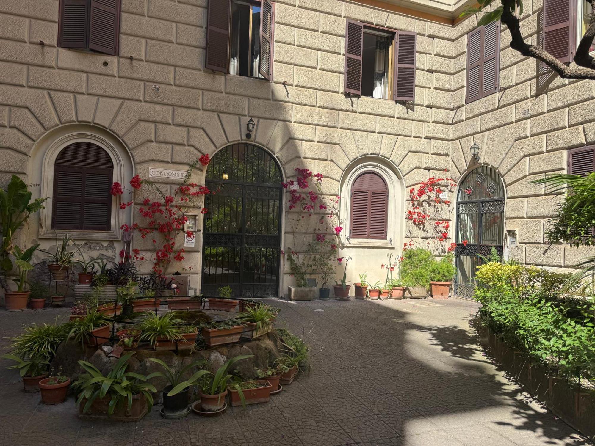 Appartamento Larisarooms Rome Luaran gambar